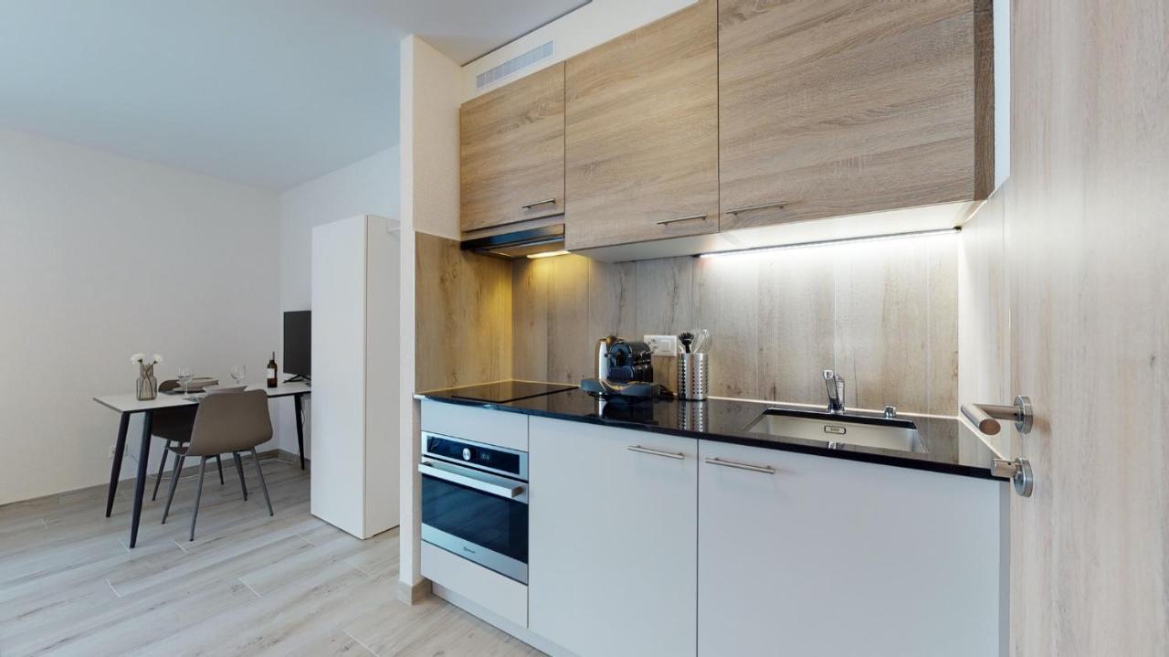 Nonanteneuf Appart Hotel Aigle - Contactless Check-In Екстериор снимка