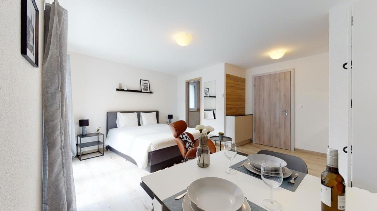 Nonanteneuf Appart Hotel Aigle - Contactless Check-In Екстериор снимка