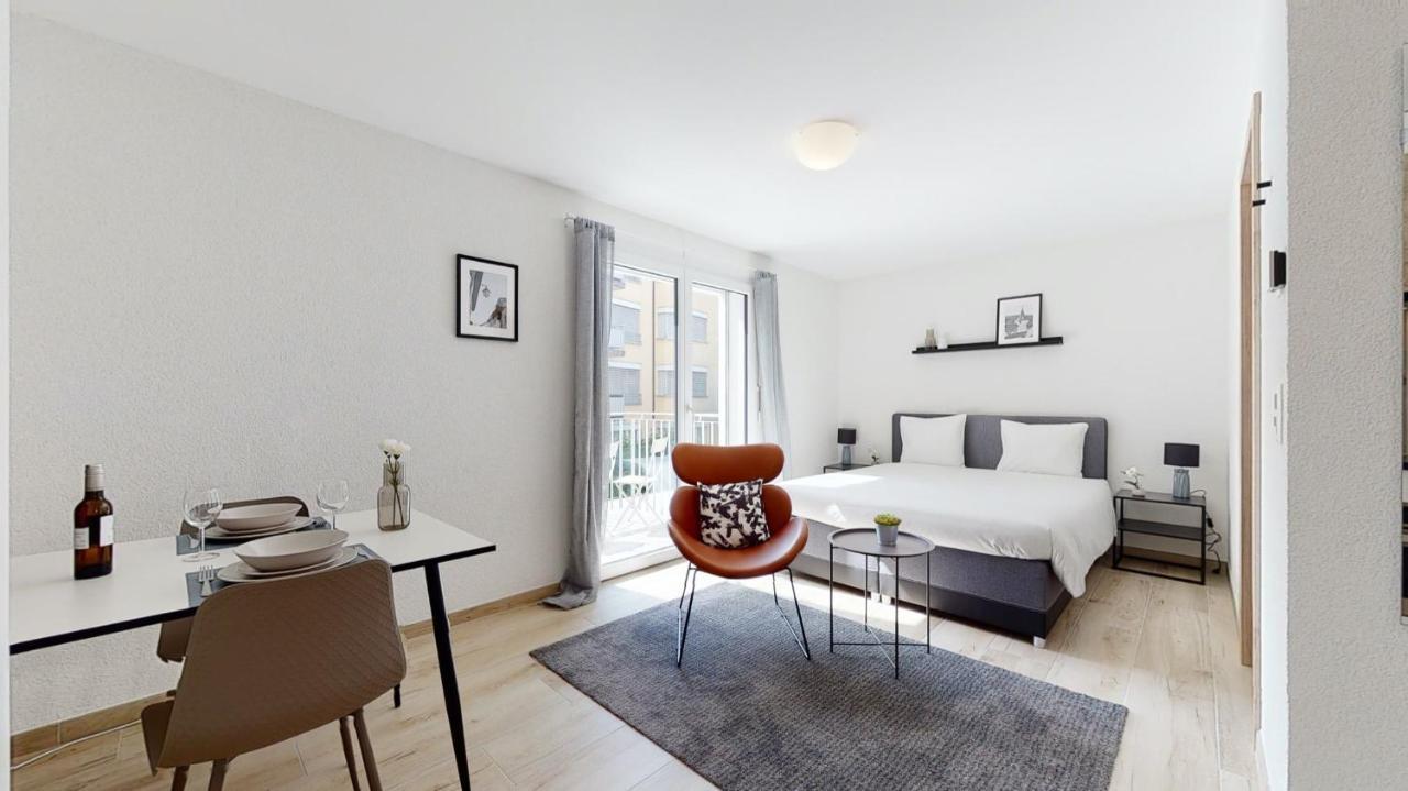 Nonanteneuf Appart Hotel Aigle - Contactless Check-In Екстериор снимка