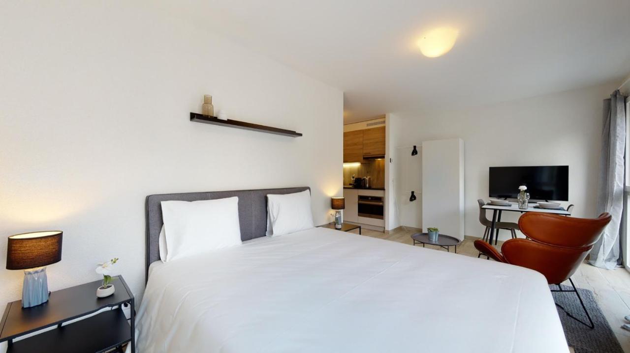 Nonanteneuf Appart Hotel Aigle - Contactless Check-In Екстериор снимка