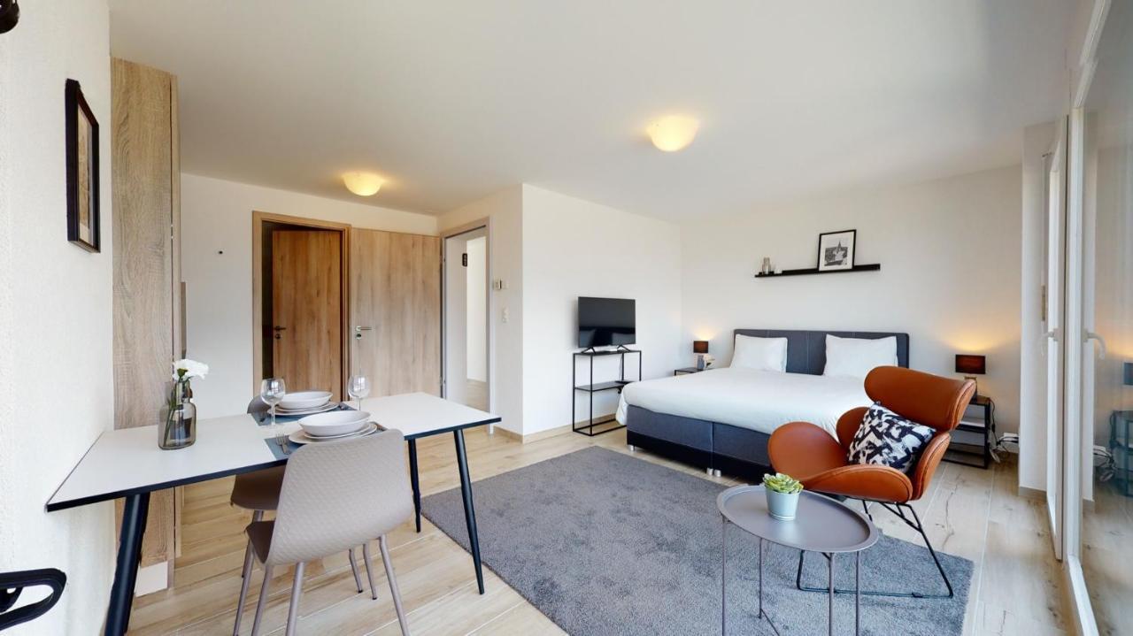 Nonanteneuf Appart Hotel Aigle - Contactless Check-In Екстериор снимка